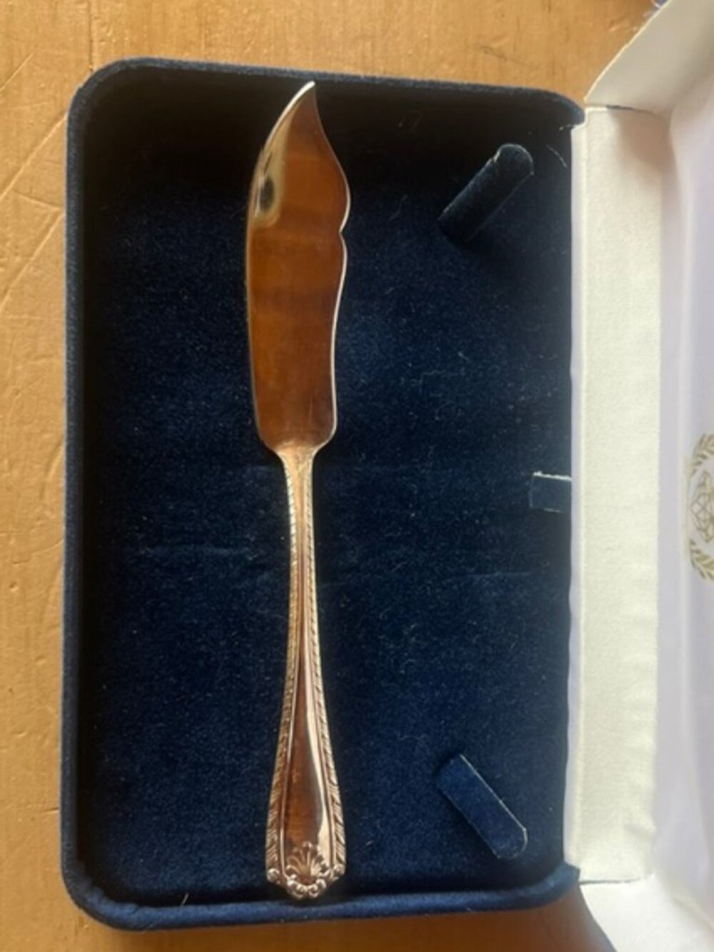 Birks Regency Plate Canada 7” Serving/Fish Knife